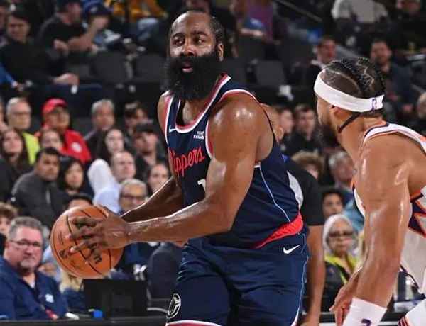 快船129-102大胜太阳,哈登30+7+7引领团队复苏